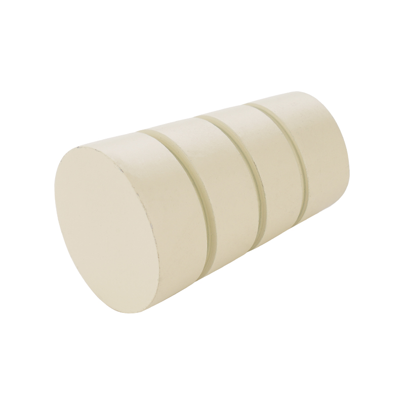 Finial Horn Tirai