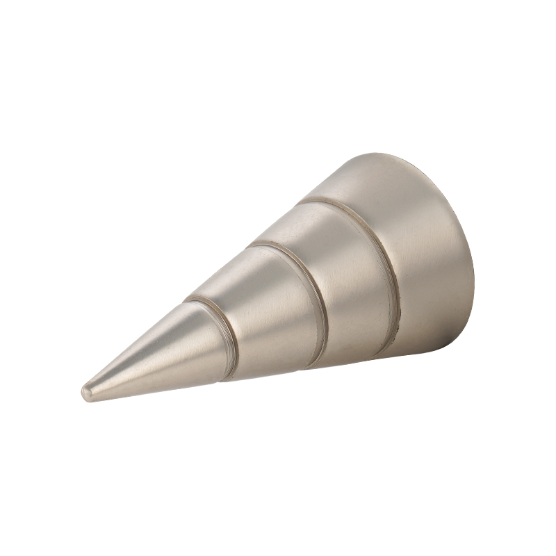 Finial Horn Tirai